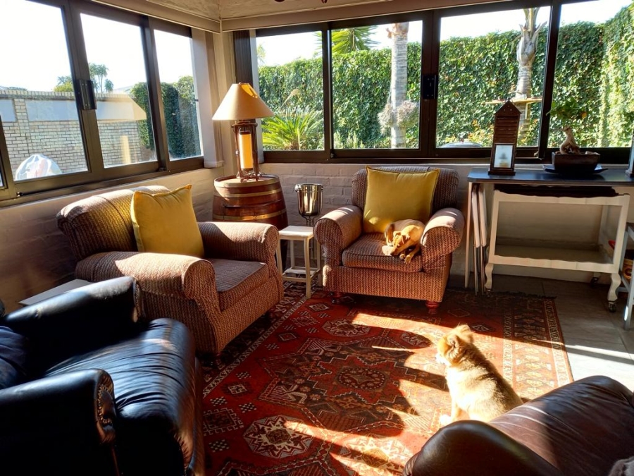 3 Bedroom Property for Sale in Stilbaai Wes Western Cape